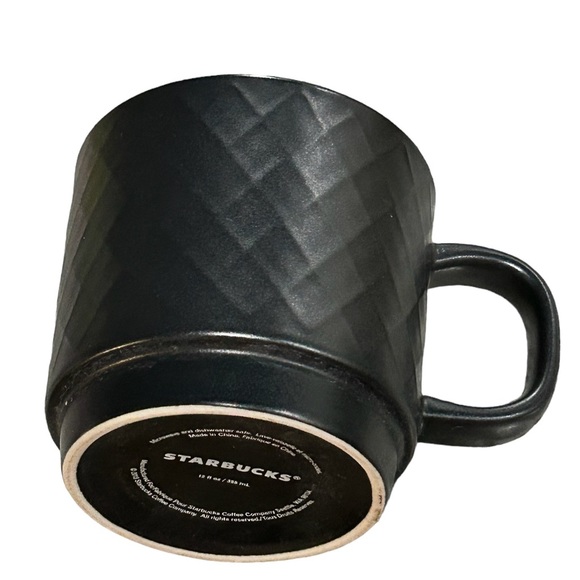 Starbucks Textured Black Matte Diamond Pattern Coffee Cup Mug 12 Oz - Picture 2 of 4